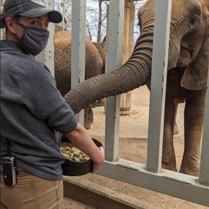 Meet your Posher, Jennifer